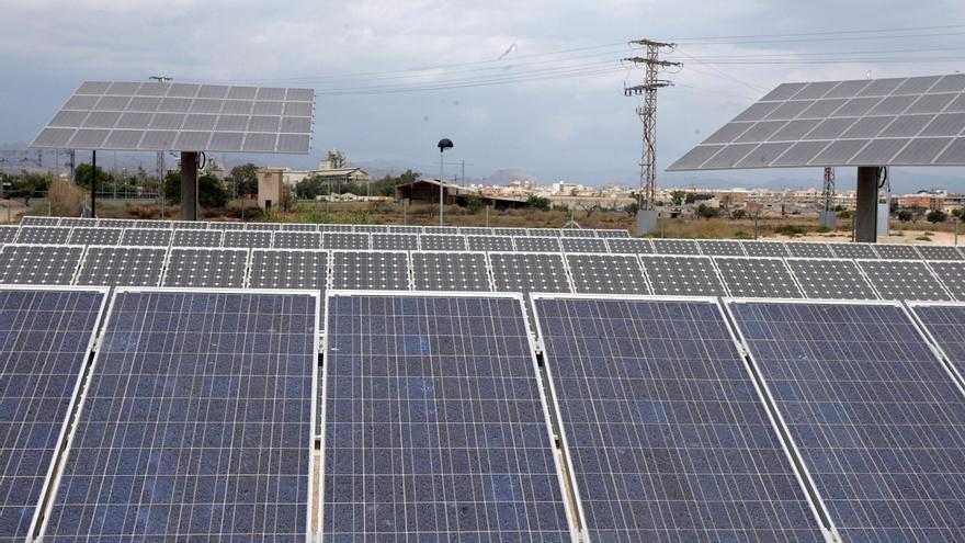 La nueva planta fotovoltaica de la UA nutrirá de energía a San Vicente del Raspeig