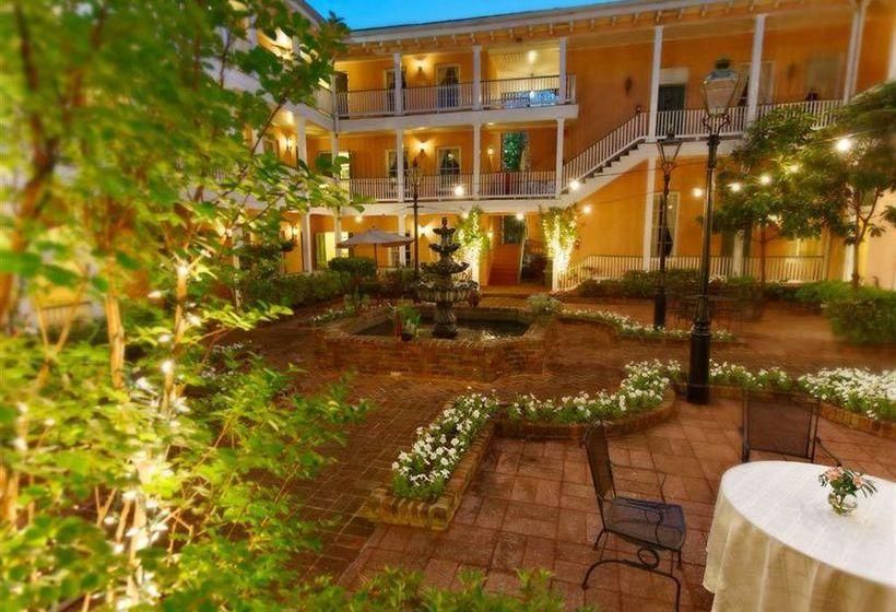 Así es el hotel 'encantado' Málaga Inn