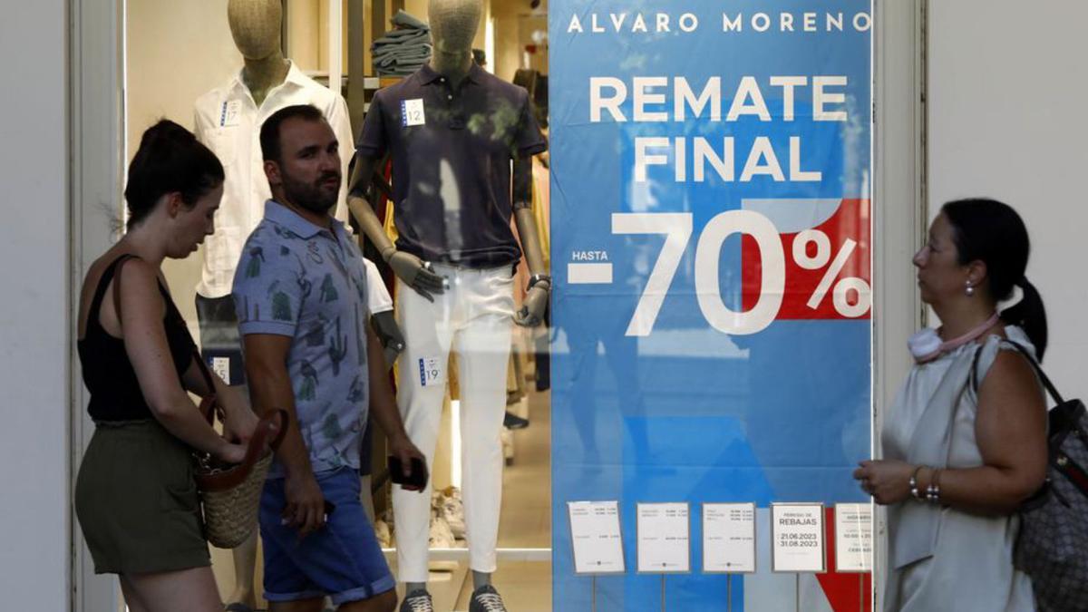 Rebajas hasta el 70% en el remate final. | JAIME GALINDO
