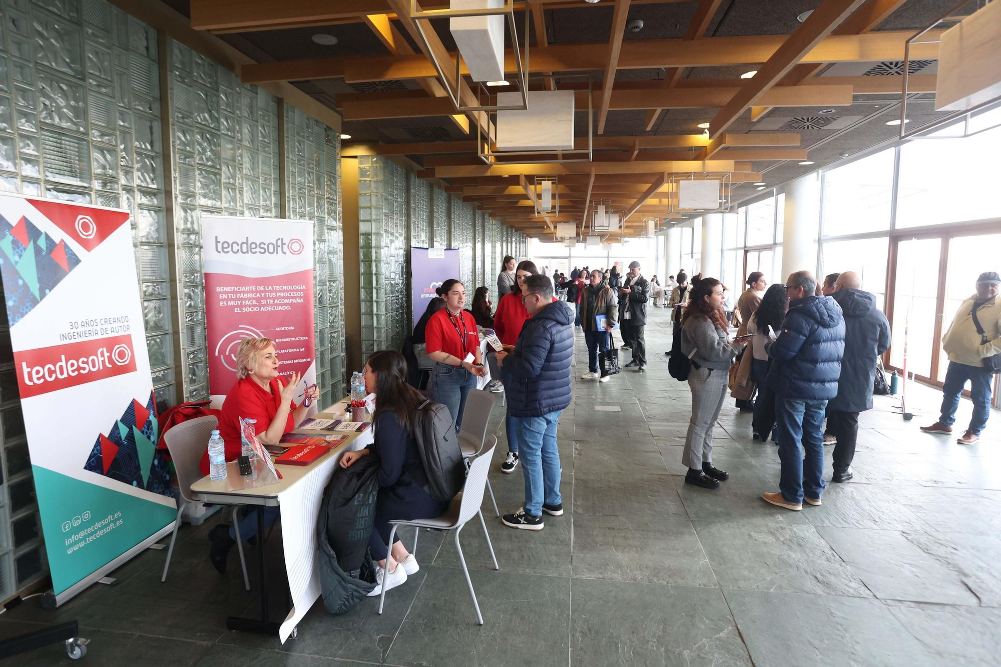 Feria de empleo Encontros 45+ en Palexco