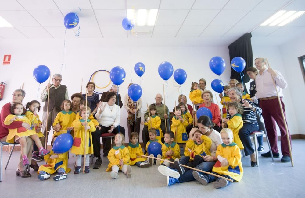 ''Camino por la memoria'' une a niños y mayores