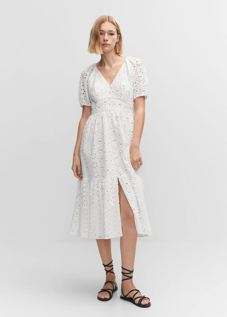Vestido midi de manga corta con calados bordados de Mango