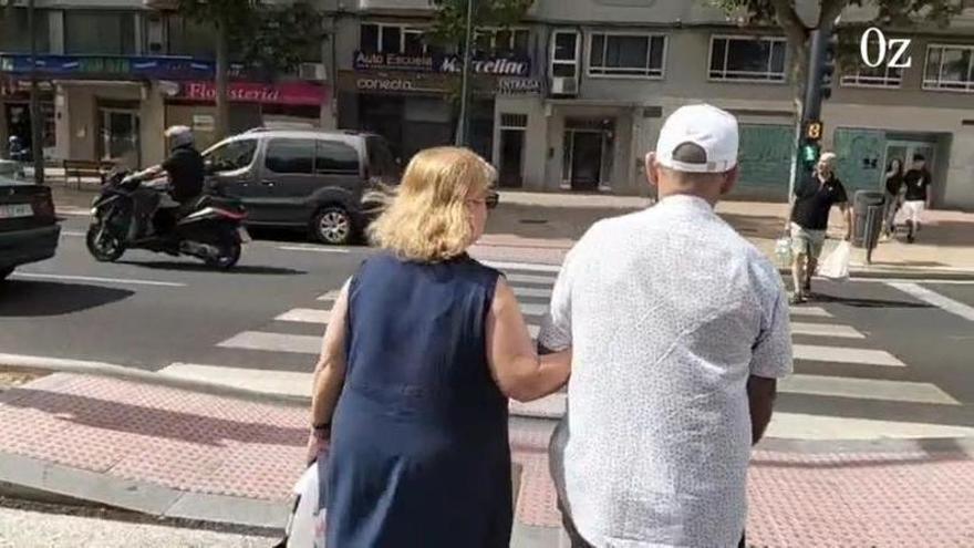 La nueva normalidad de los invidentes tras la reducción sonora en la señal de los semáforos de Cardenal Cisneros