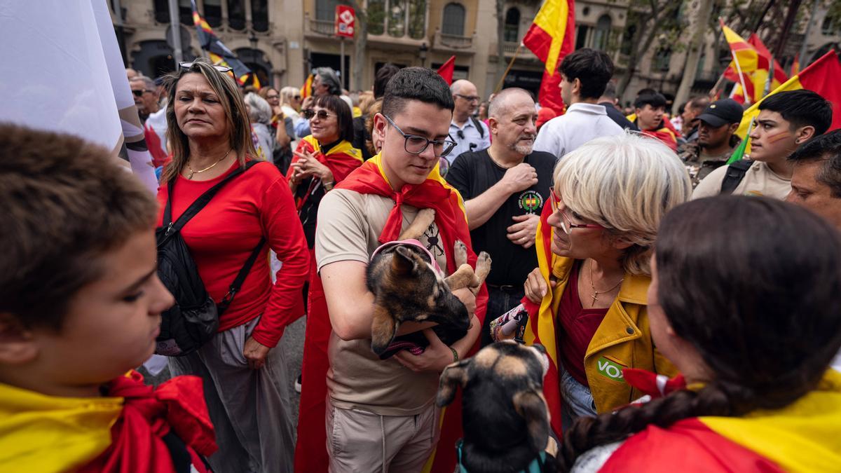 Manifestación por el 12-O, Día de la Hispanidad, en Barcelona