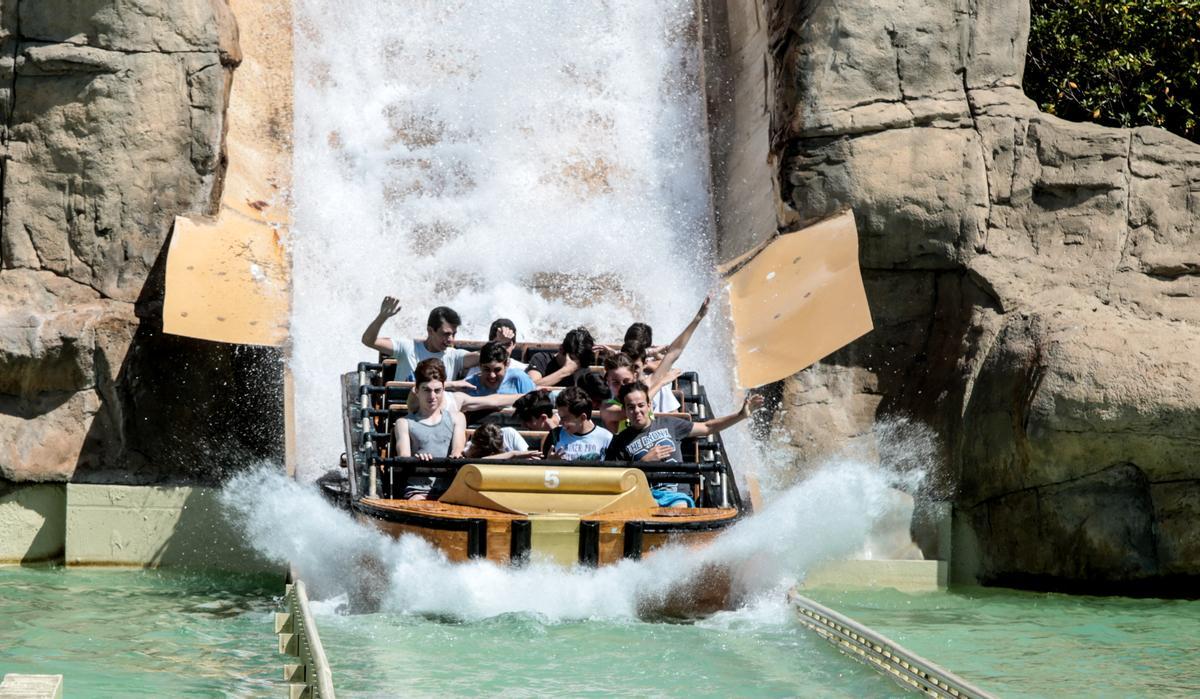 A partir del 3 de julio, Terra Mítica abrirá sus atracciones al público