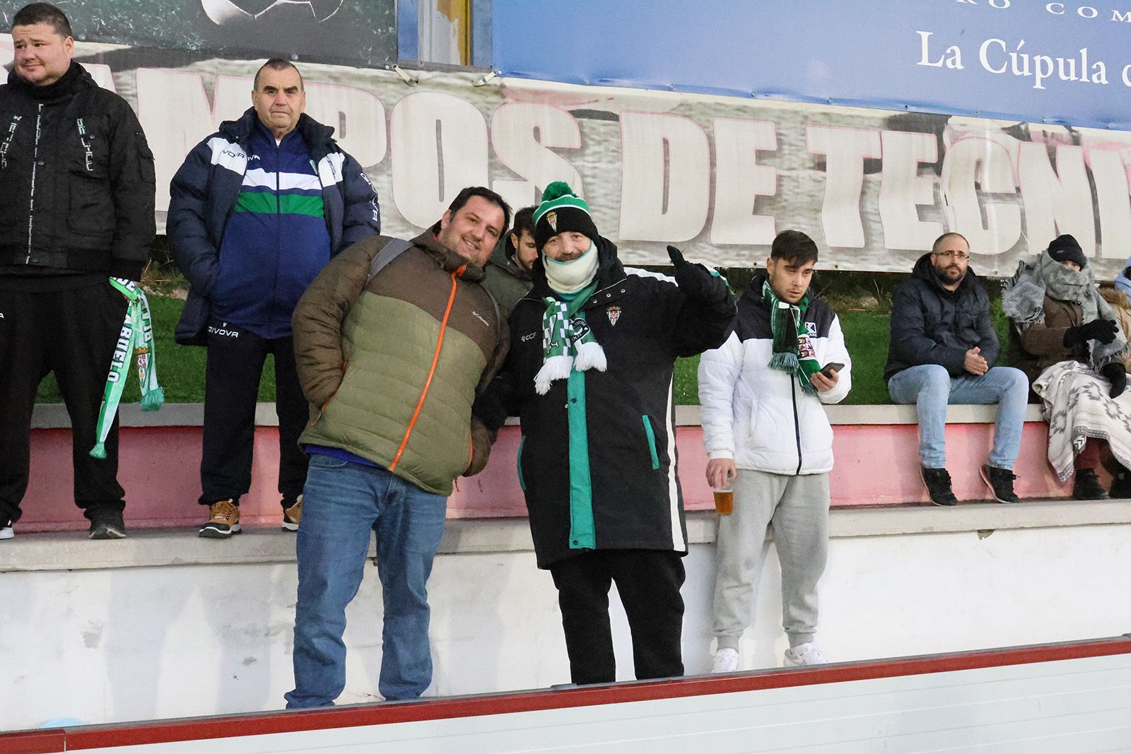 Las imágenes de la afición en el Sanse - Córdoba CF