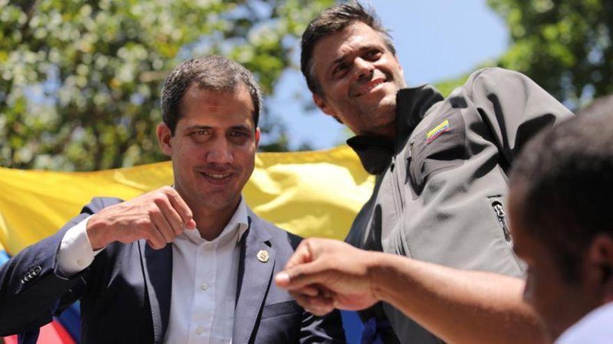 Guaidó llamó a la insurrección militar pero el Gobierno da por fracasado el golpe