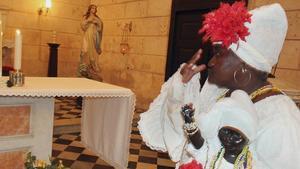 zentauroepp2816391 a cuban yhabo  santeria priest  of the yoruba religion  cros180920081205