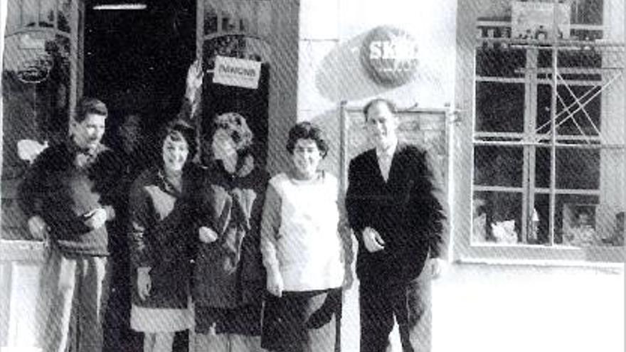 José Rodríguez, Lourdes Vilanova, Antonia Vilanova, Maria Paltré i Pere Corominas, l&#039;any 1963.