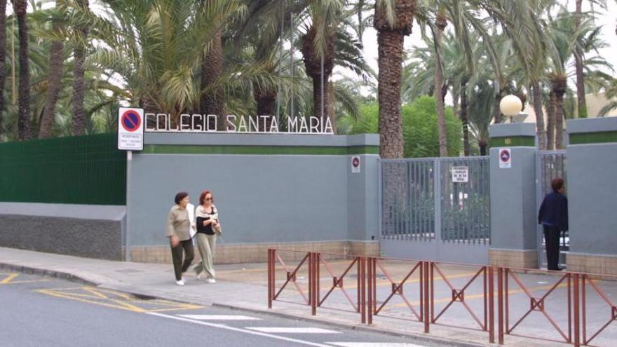 Las Jesuitinas de Elche suspenden el viaje de 73 alumnos de Bachillerato a Roma por el coronavirus