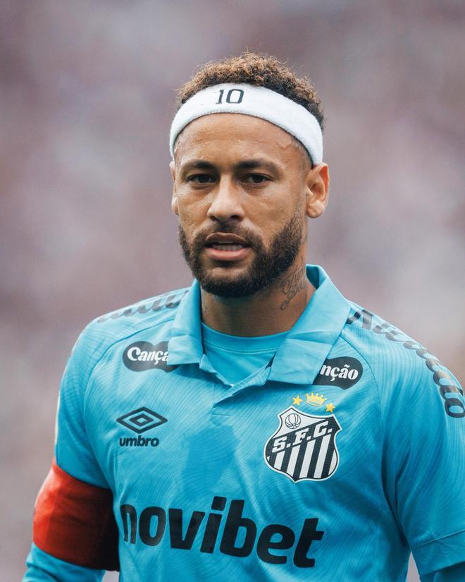 Neymar desvela sus planes para su retirada: "Obviamente, cuando me retire, voy a pasar un año sin hacer un carajo. Tocándome las pelotas. Si no tengo ganas de hacer un carajo, no hago nada"