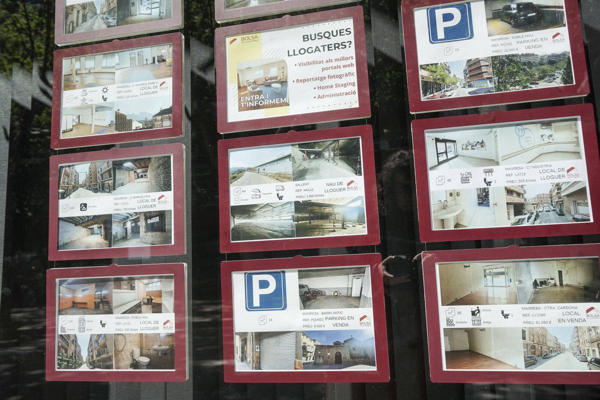 El Govern rebaixa els requisits dels avals a joves i famílies per a la compra de vivendes després del seu poc èxit