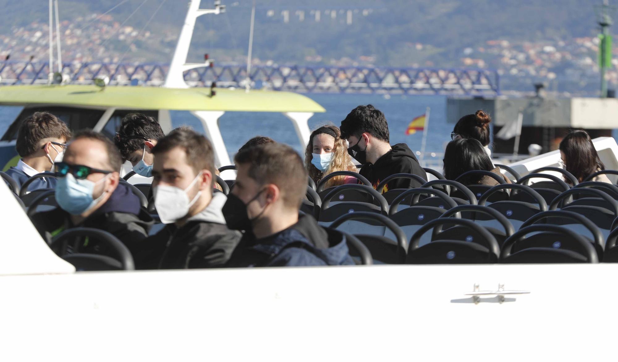 Los primeros visitantes de Cíes en Semana Santa