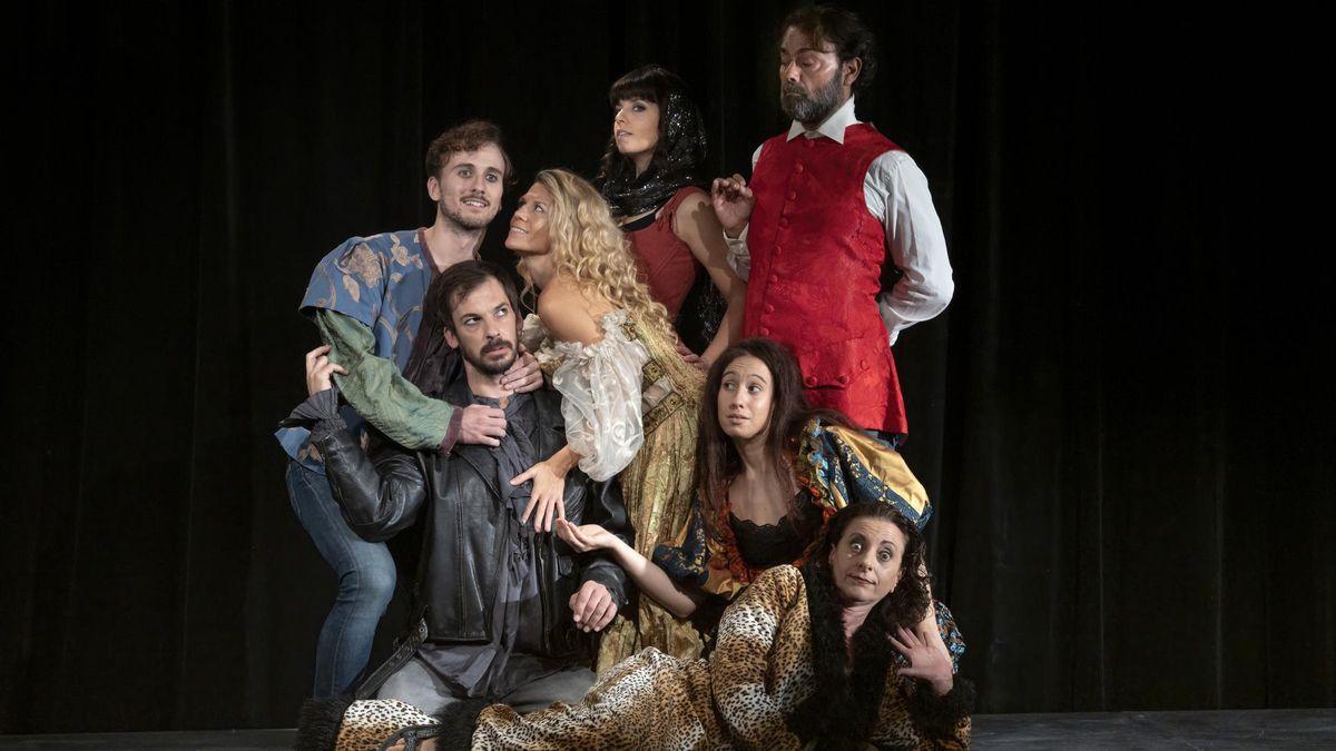 La obra teatral 'El agua de Valencia' llega a Benicàssim tras su paso este verano por Peñíscola.