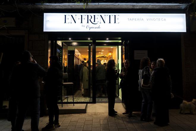 Fotogalería | Estreno por todo lo alto de En frente by Oquendo en Cáceres