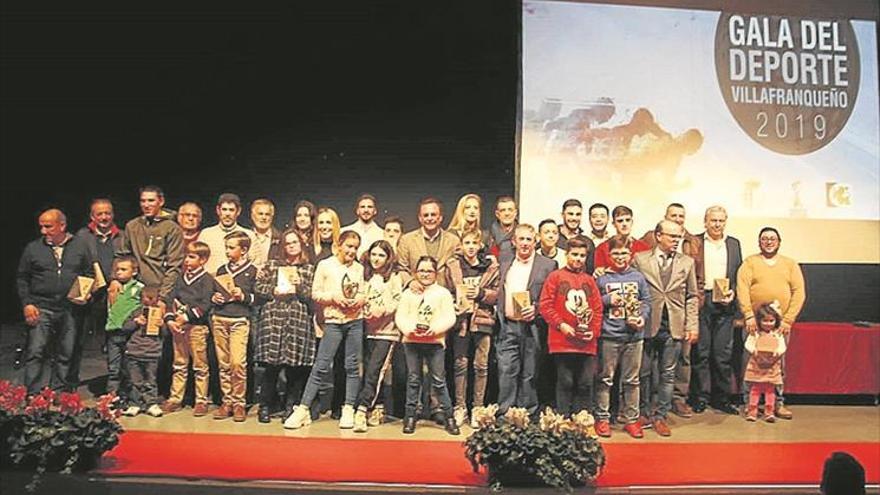 Villafranca rinde homenaje a los deportistas y clubes del año