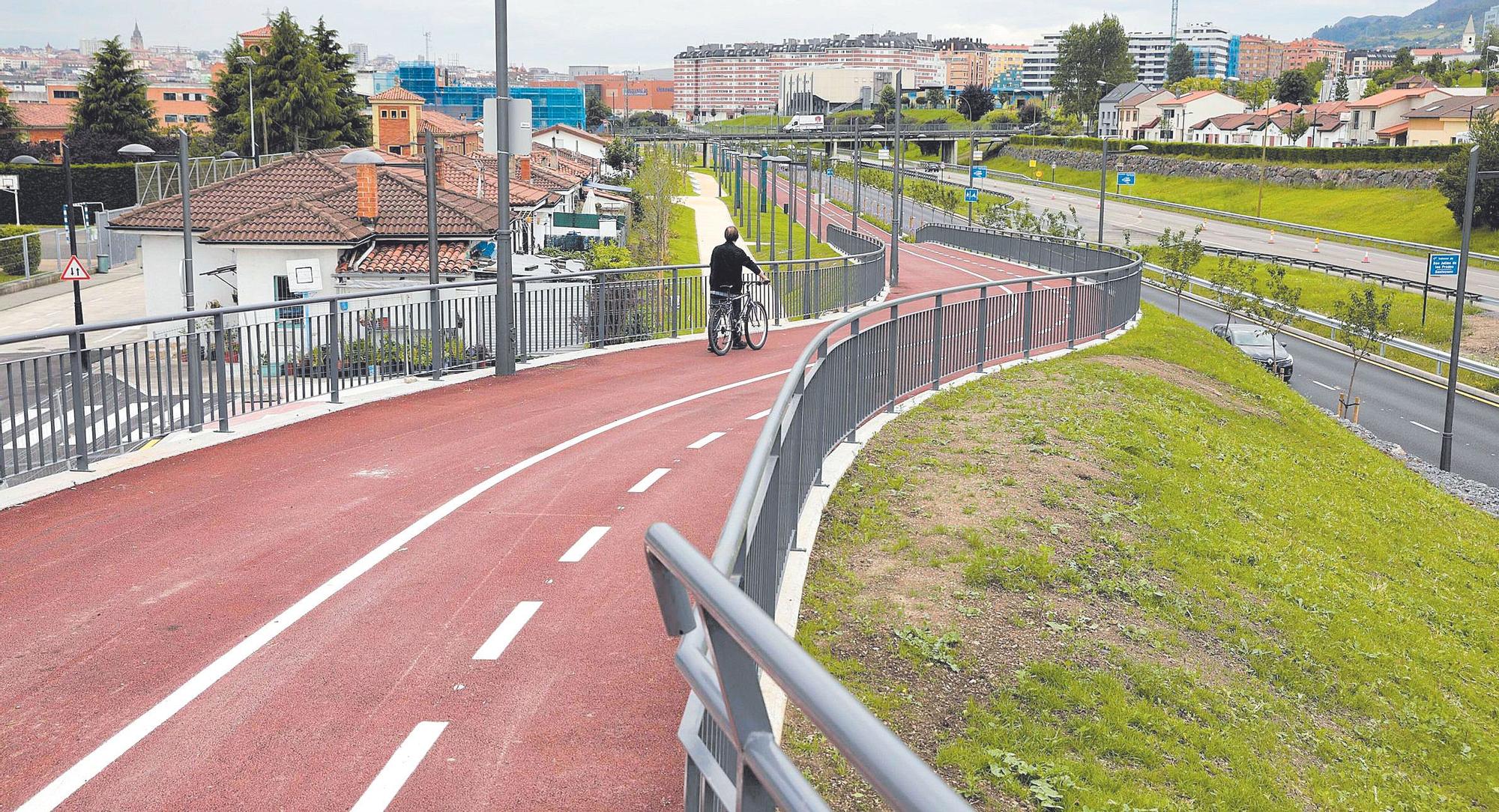 Inauguración del parque lineal de entrada a Oviedo por la "Y"