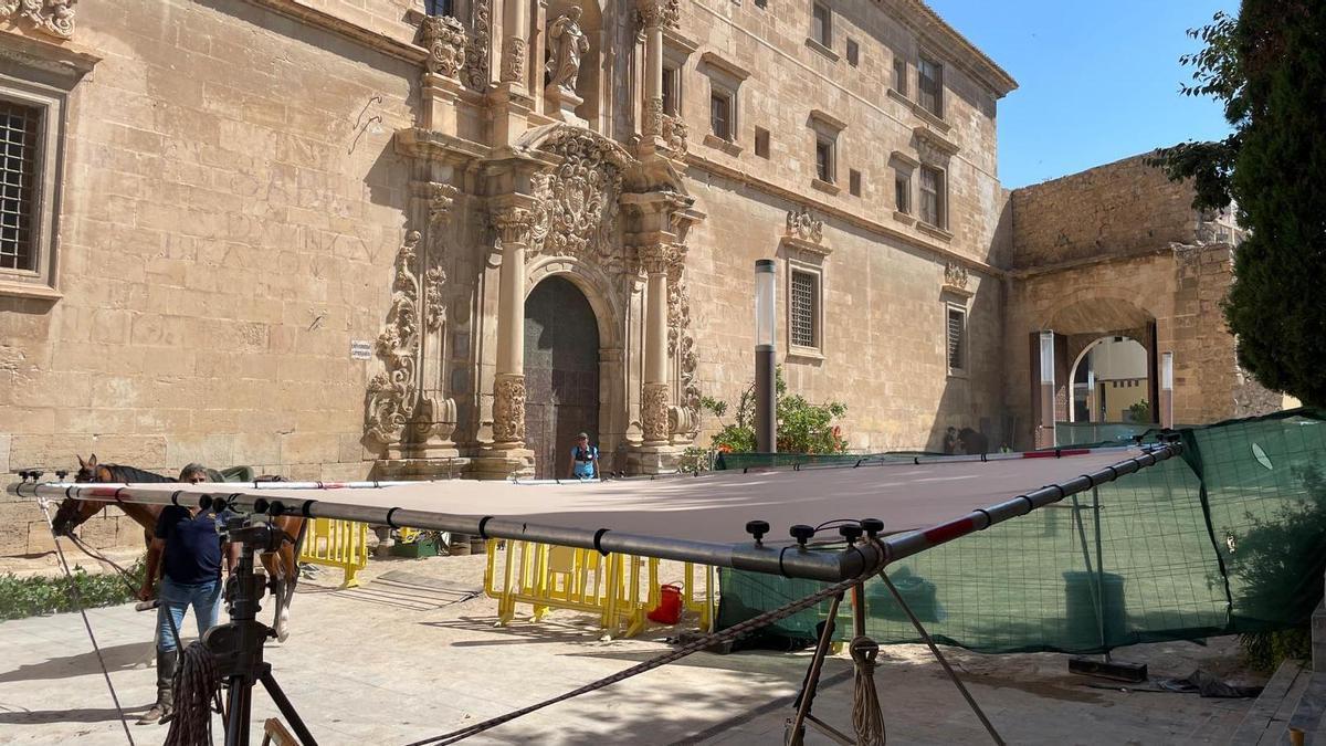 Disney rueda "Enredados" tanto en el interior como en el exterior del Colegio Diocesano Santo Domingo