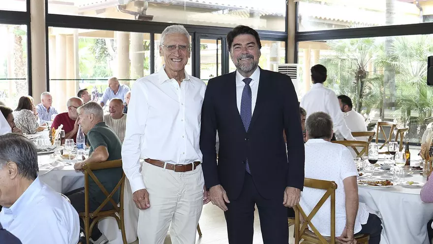 Se jubila el técnico de la basura de Alicante