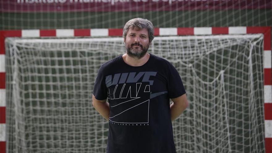 Paco Bustos, nuevo entrenador del Ángel Ximénez