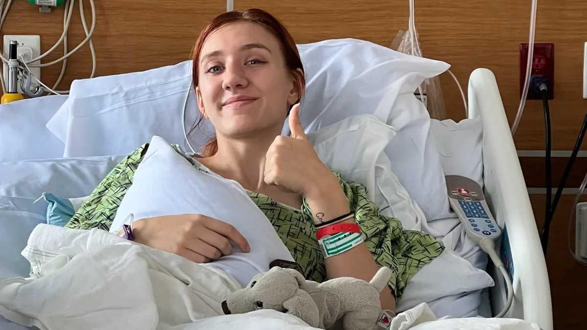 Karlee Ozkurt, durant un dels ingressos hospitalaris.