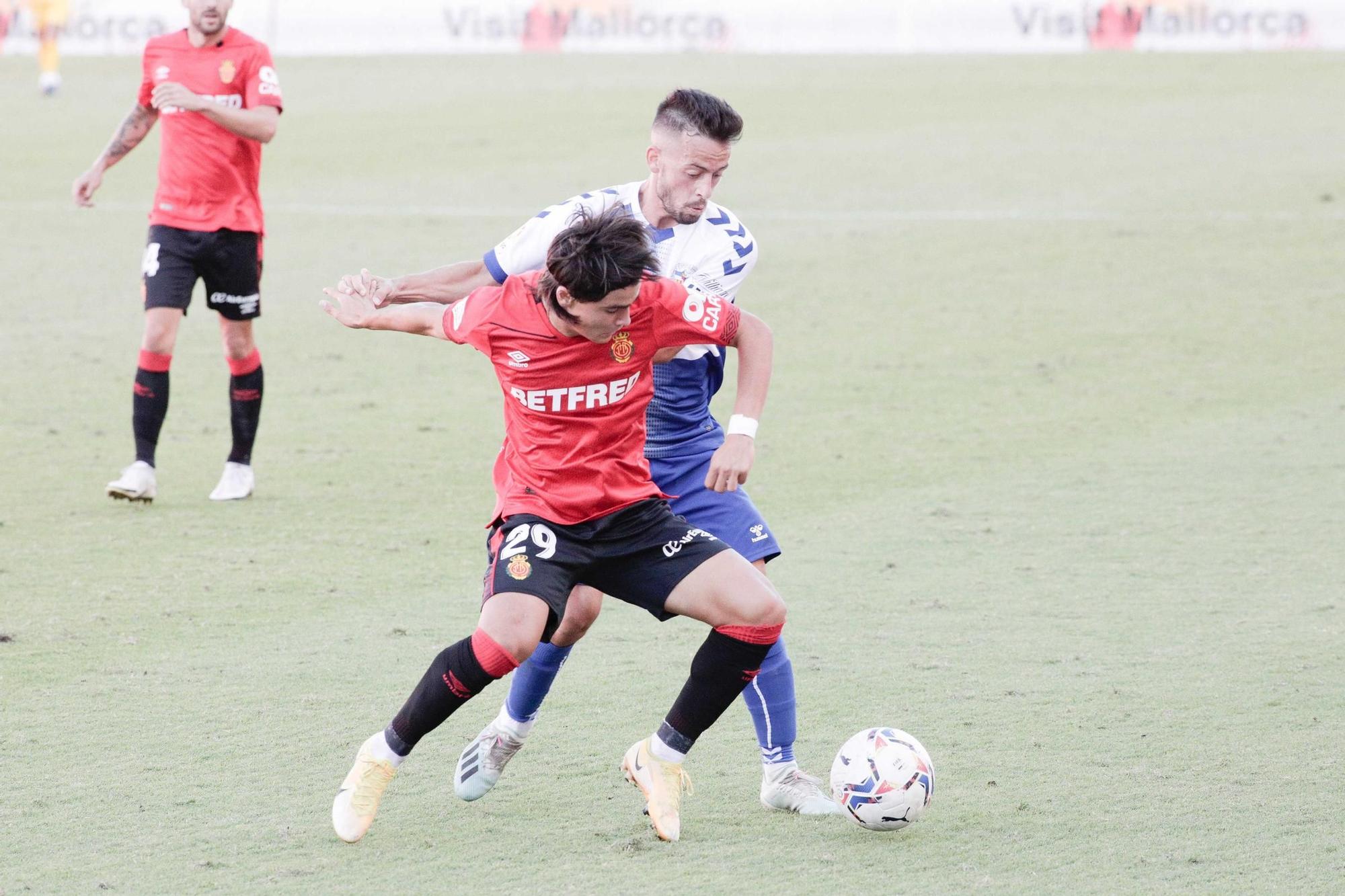 El Mallorca vence por la mínima al Sabadell con un gol de Dani Rodríguez