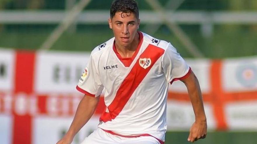 Santi Comesaña, en un partido con el Rayo. // R. Vallecano