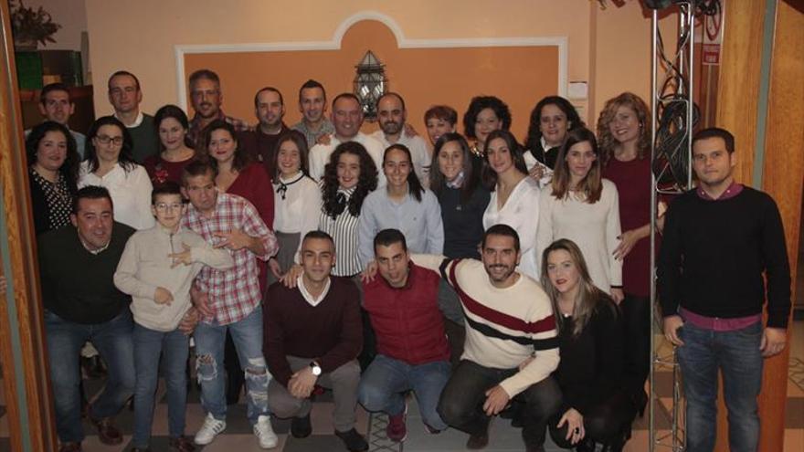 El club de pádel Abad celebra una cena de convivencia