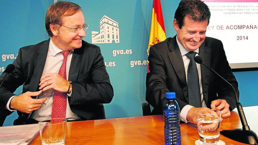 Juan Carlos Moragues y José Císcar, durante una comparecencia.