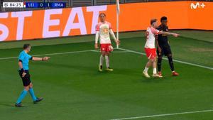 RB Leipzig - Real Madrid: Vinicius también la lía en Europa... y se llevó la cartulina amarilla