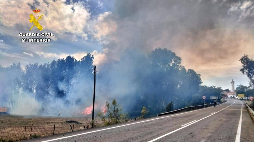 Investigan a dos personas en la provincia de Badajoz como presuntos autores de incendios forestales