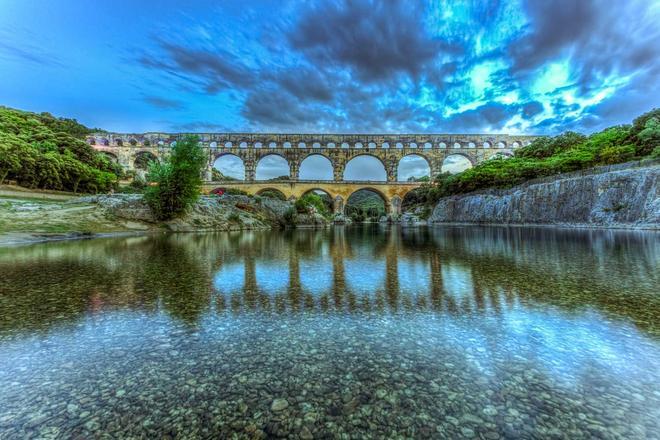 Pont du Gard, Galia