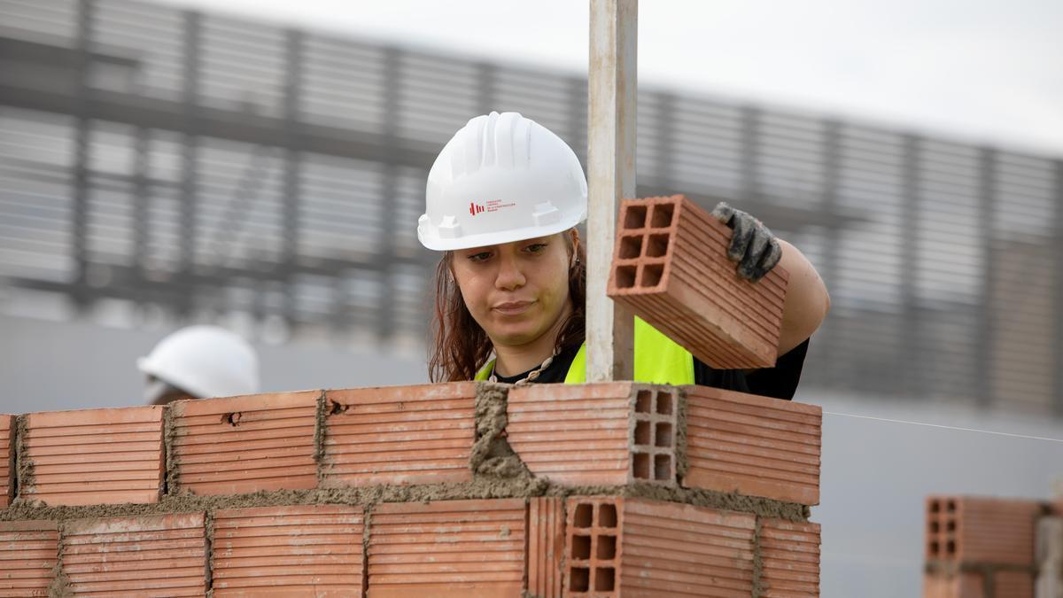 Rokaya Ben Hakka, única alumna del FP de Construcción.