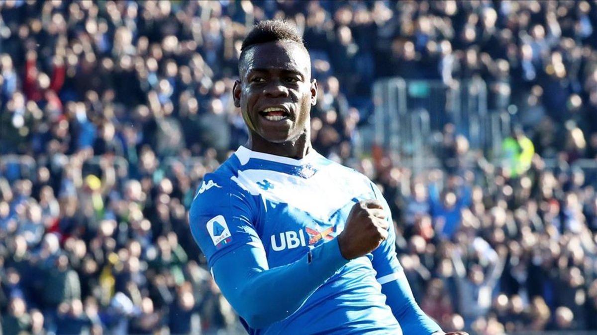 Mario Balotelli con el Brescia