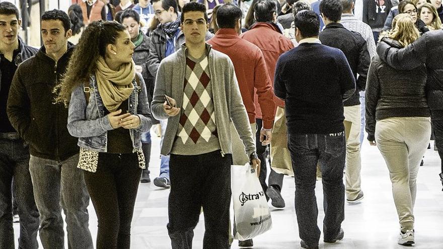 El alcalde de Badajoz teme que &quot;den una medicina al comercio que en vez de curarlo, lo mate&quot;