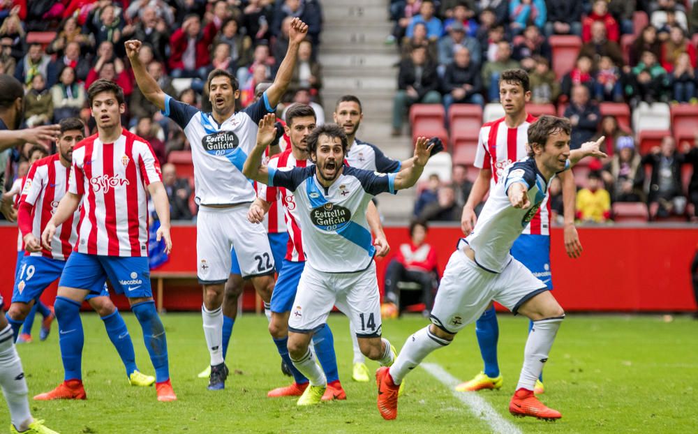 El Dépor gana en Gijón al Sporting