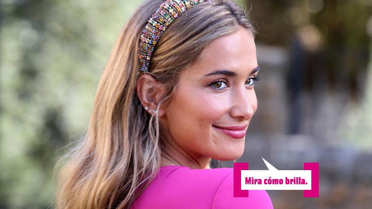 María Pombo diadema