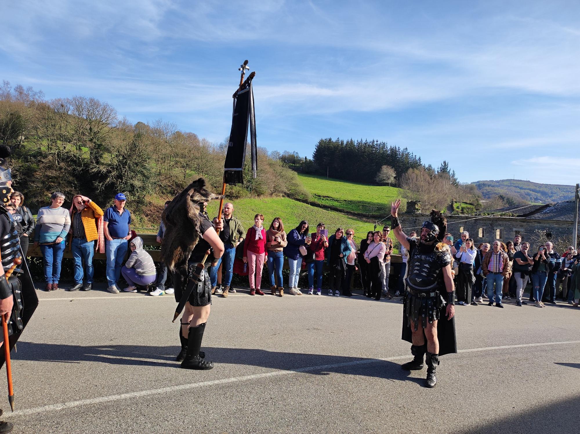 Así es el espectacular vía crucis viviente de Villanueva de Oscos