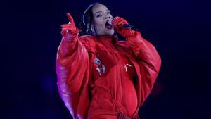 Rihanna conquista la Superbowl amb tretze minuts de pop electritzant