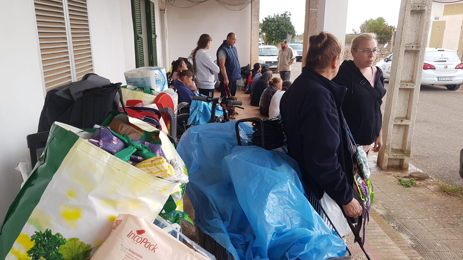 Un desahucio con violencia deja a una familia de 10 personas en la calle en Llucmajor