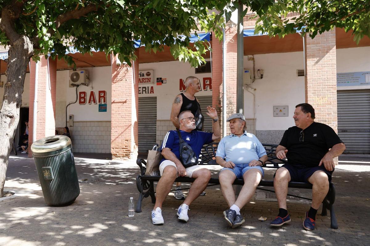 Denuncian la suciedad de los espacios comunes y el mal estado de las viviendas de AVRA Denuncian la suciedad de los espacios comunes y el mal estado de las viviendas de AVRA