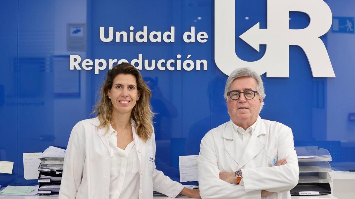 Salomé López Garrido y José Jesús López Gálvez en la Unidad de Reproducción Vistahermosa.