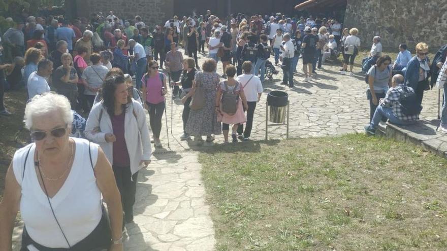 La fiesta de Los Mártires en Mieres tendrá "Tekilazo", y será pregonada por el director de la Semana Negra, Miguel Barrero
