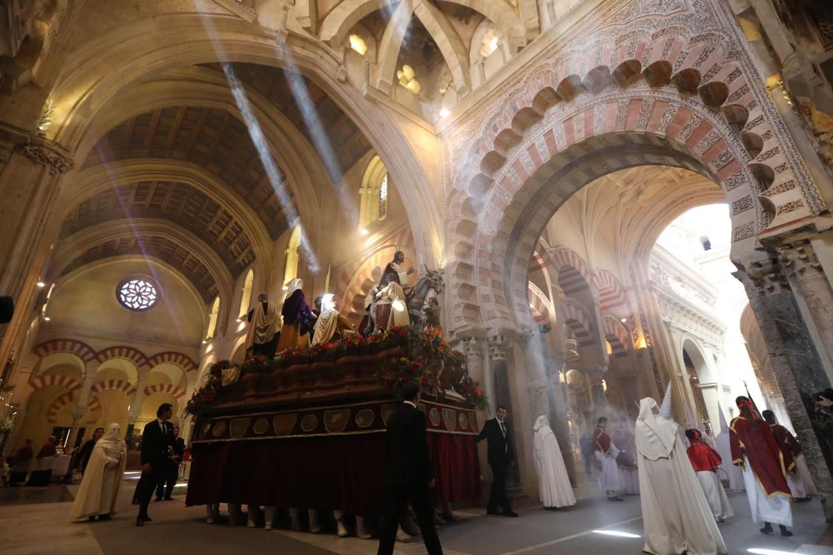 La Borriquita abre la Semana Santa cordobesa