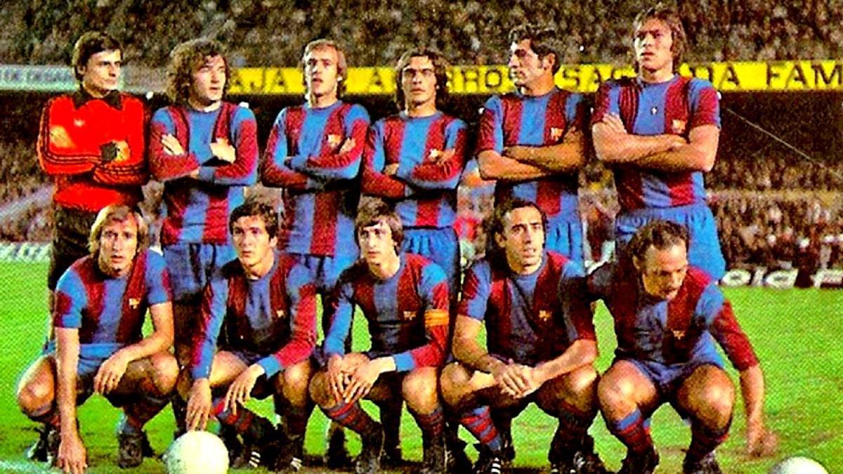 El once del Barça-Valencia de noviembre de 1976: abajo, a la derecha, Clares