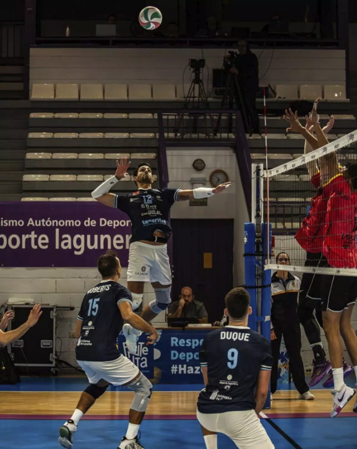 El Cisneros La Laguna brega para tumbar al Leganés