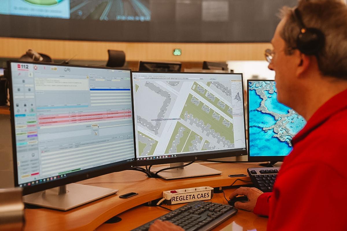 18.02.2026. MADRID. Imágenes del Centro de Emergencias de la Comunidad de Madrid, que sacó un balance hace unos días en el que hablan de las más de 120 millones de llamadas que han recibido desde su inauguración en 1998. Foto: Alba Vigaray
