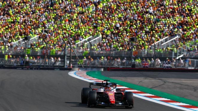 Leclerc gana en Silverstone en un final de locura