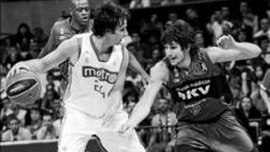 El DKV Joventut iguala al Real Madrid la serie de los cuartos de final de la ACB tras vencer 82-77