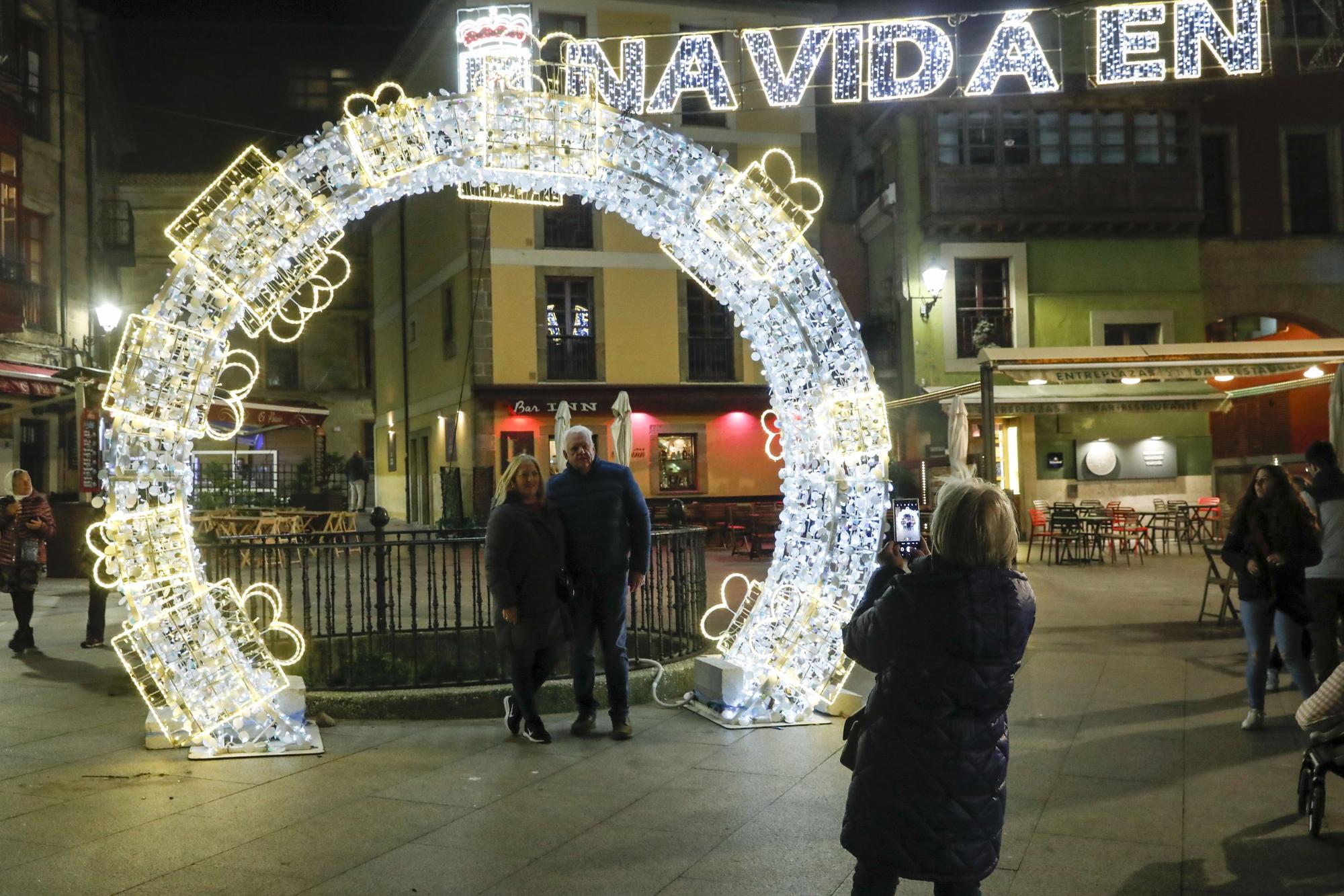 Encendido de las luces navideñas en Gijón